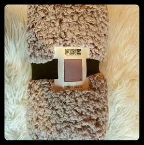 Victoria's Secret PINK Sherpa Blanket